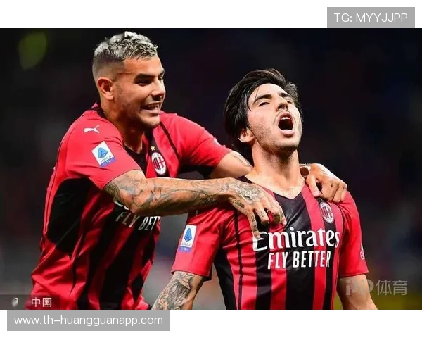 卡马文加vs托纳利：新一代中场核心的攻防结构与战术角色对比分析