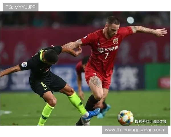 群体冲突判罚：裁判如何界定“参与斗殴”与“劝架”？